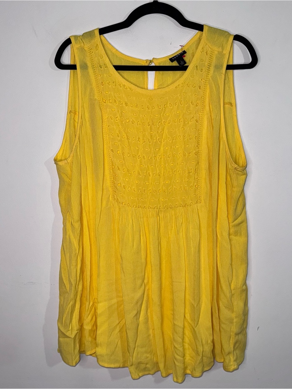 Torrid Size 1 Yellow Eyelet Embroidered Babydoll Tank Top Boho Summer